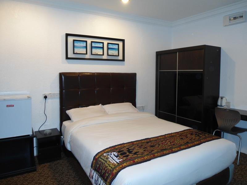 Regent Hotel Бінтулу Екстер'єр фото