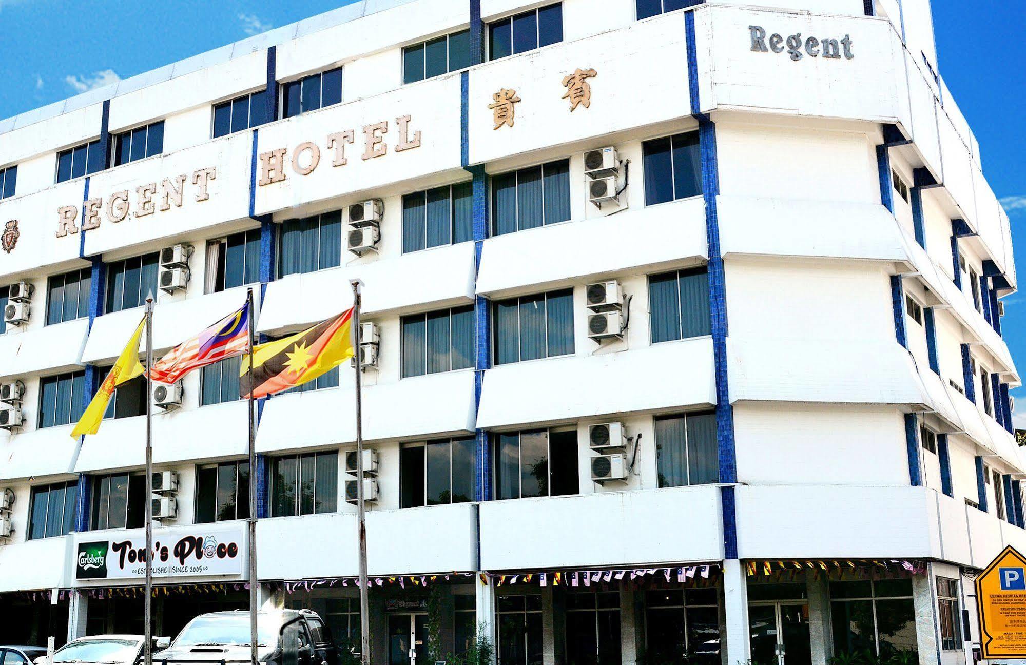 Regent Hotel Бінтулу Екстер'єр фото
