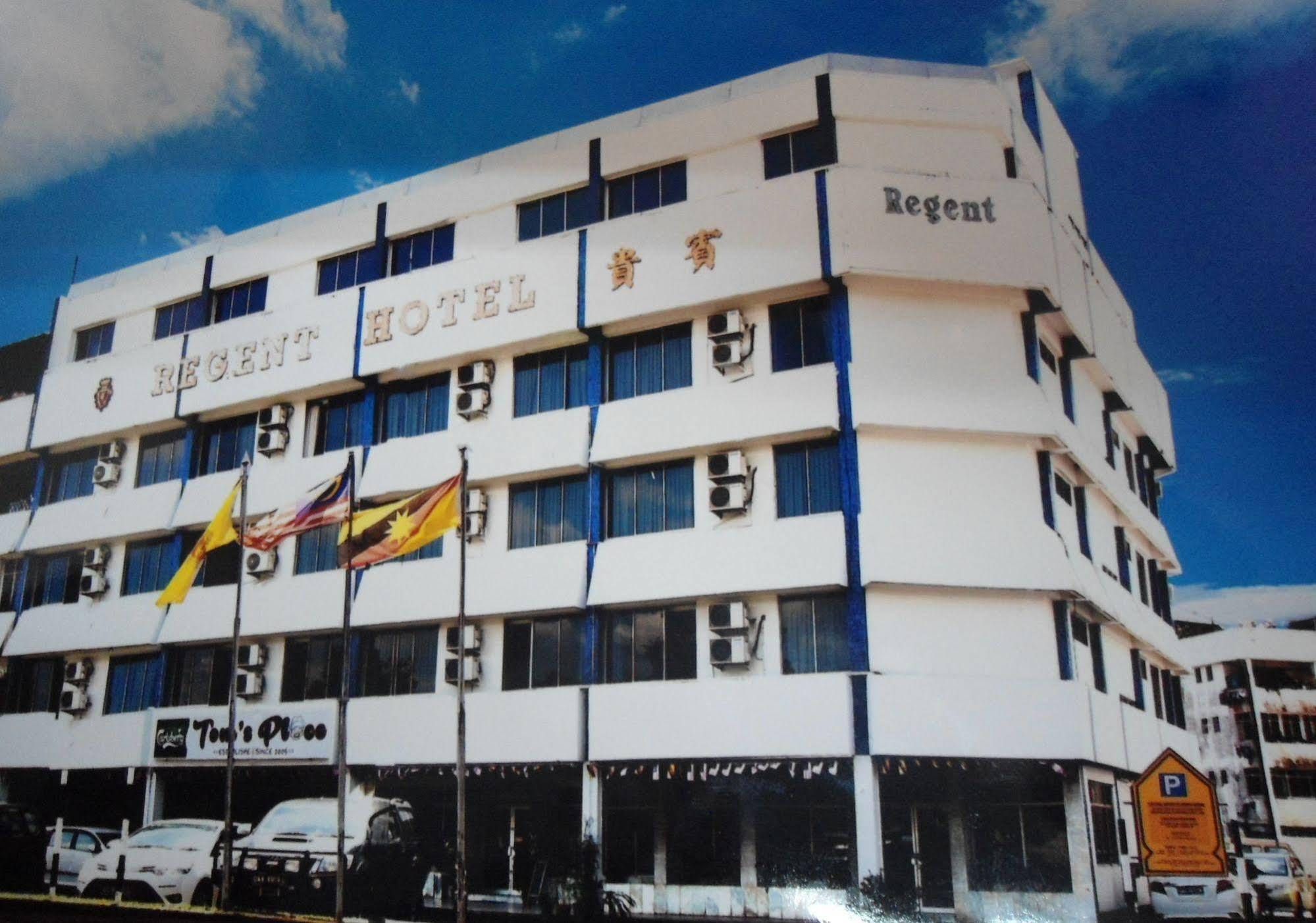 Regent Hotel Бінтулу Екстер'єр фото